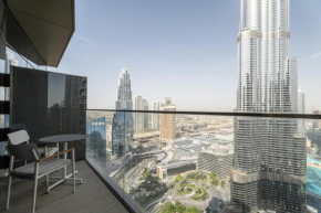 Nasma Luxury Stays - The Height of Luxury in this 3BR With Burj Views